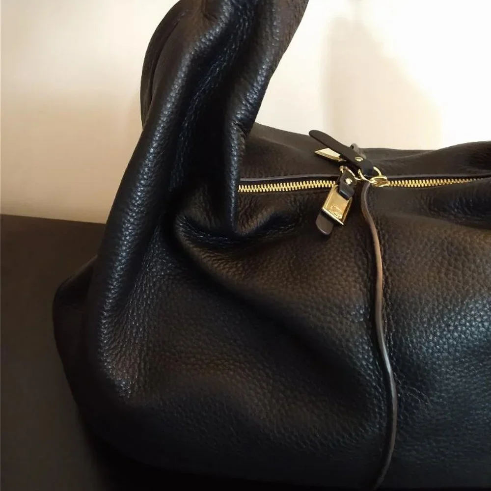 New Gili Classic Black Hobo Bag with it's dust bag - Picture 6 of 11